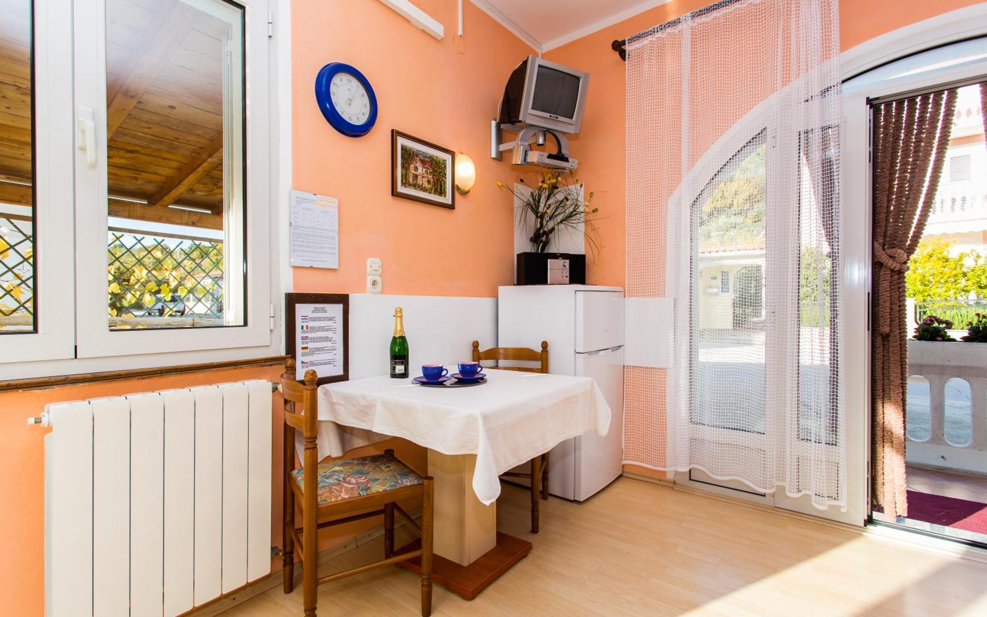 Apartments Luka 3 巴斯卡 外观 照片