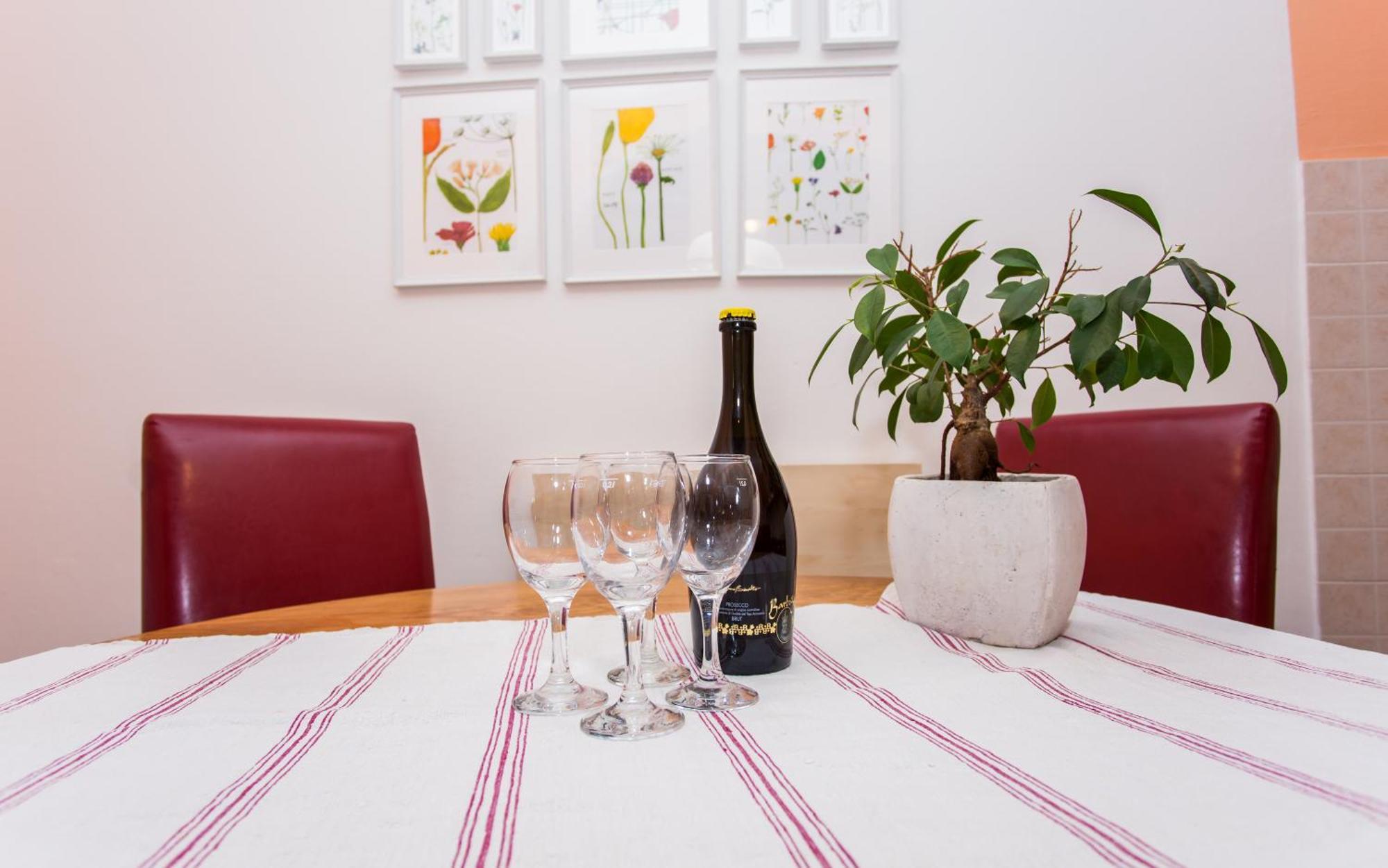 Apartments Luka 3 巴斯卡 外观 照片