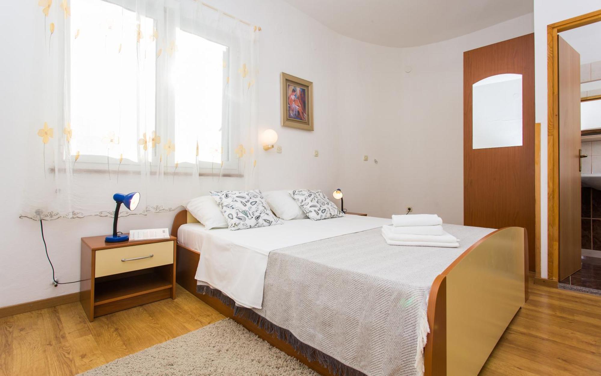 Apartments Luka 3 巴斯卡 客房 照片